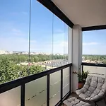 Corner - Z Widokiem - Azw