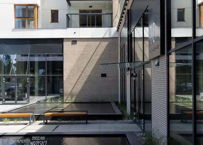 Corner - Z Widokiem - Azw *