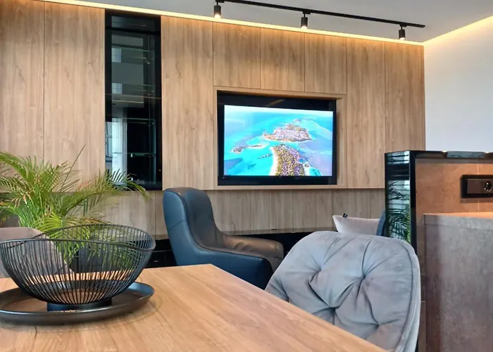 Daire Corner - Z Widokiem - Azw