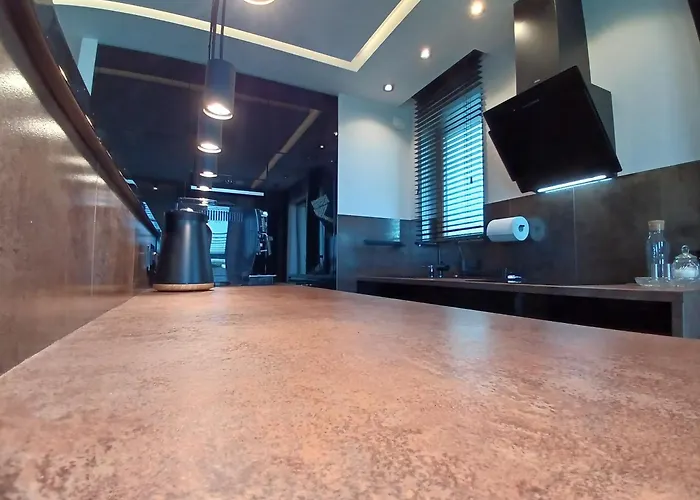 Corner - Z Widokiem - Azw Daire *